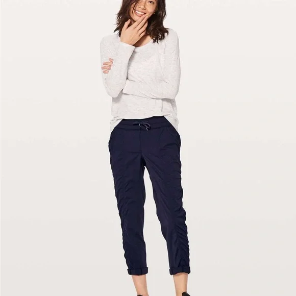 Lululemon Street To Studio Pants - Women's Size 6 - Picture 1 of 12